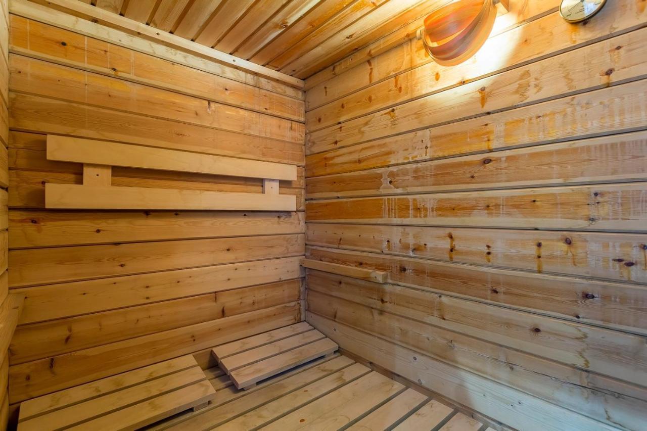 The Old Lyon Sauna 6 People エクステリア 写真